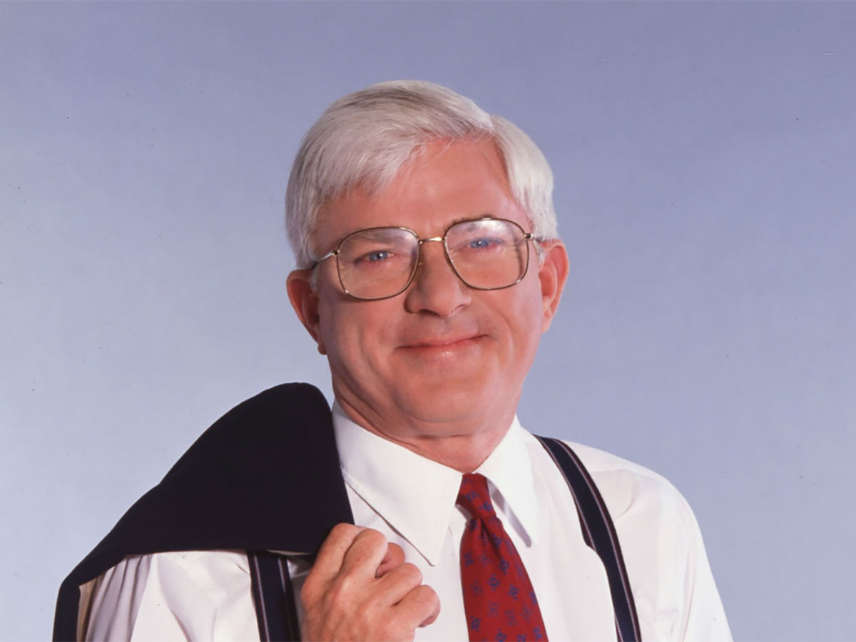 You are currently viewing What Was Phil Donahue Cause of Death? His Obituary and Illness