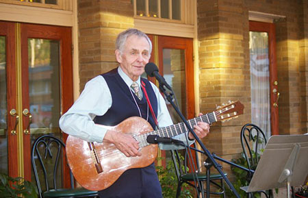 Joni Mitchell's first husband, Chuck Mitchell