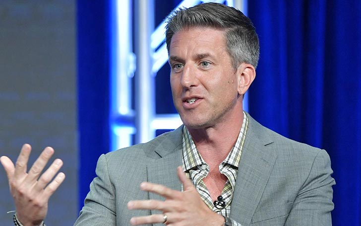 You are currently viewing Everything To Know about Kevin Burkhardt Wife and His Married Life