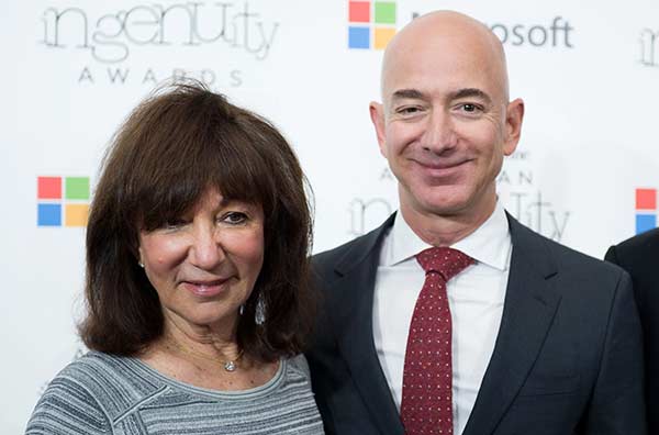 Jackie Bezos' net worth was estimated in billions at her death